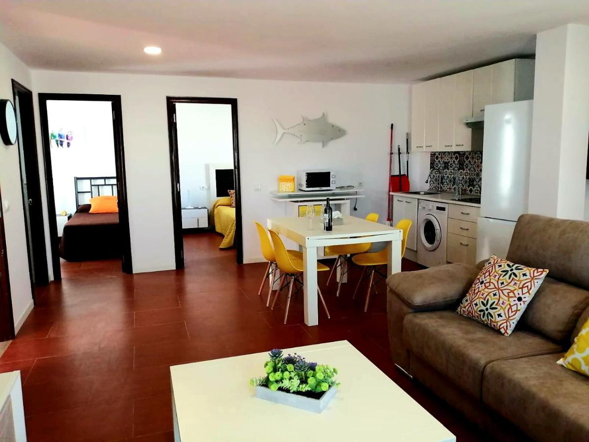 Apartamentos Empul " Tunidos House " Barbate Bagian luar foto